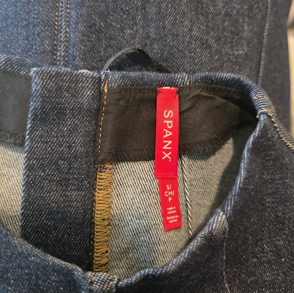 NEW Spanx Denim Seamed Dress Size Small - Picture 7 of 13